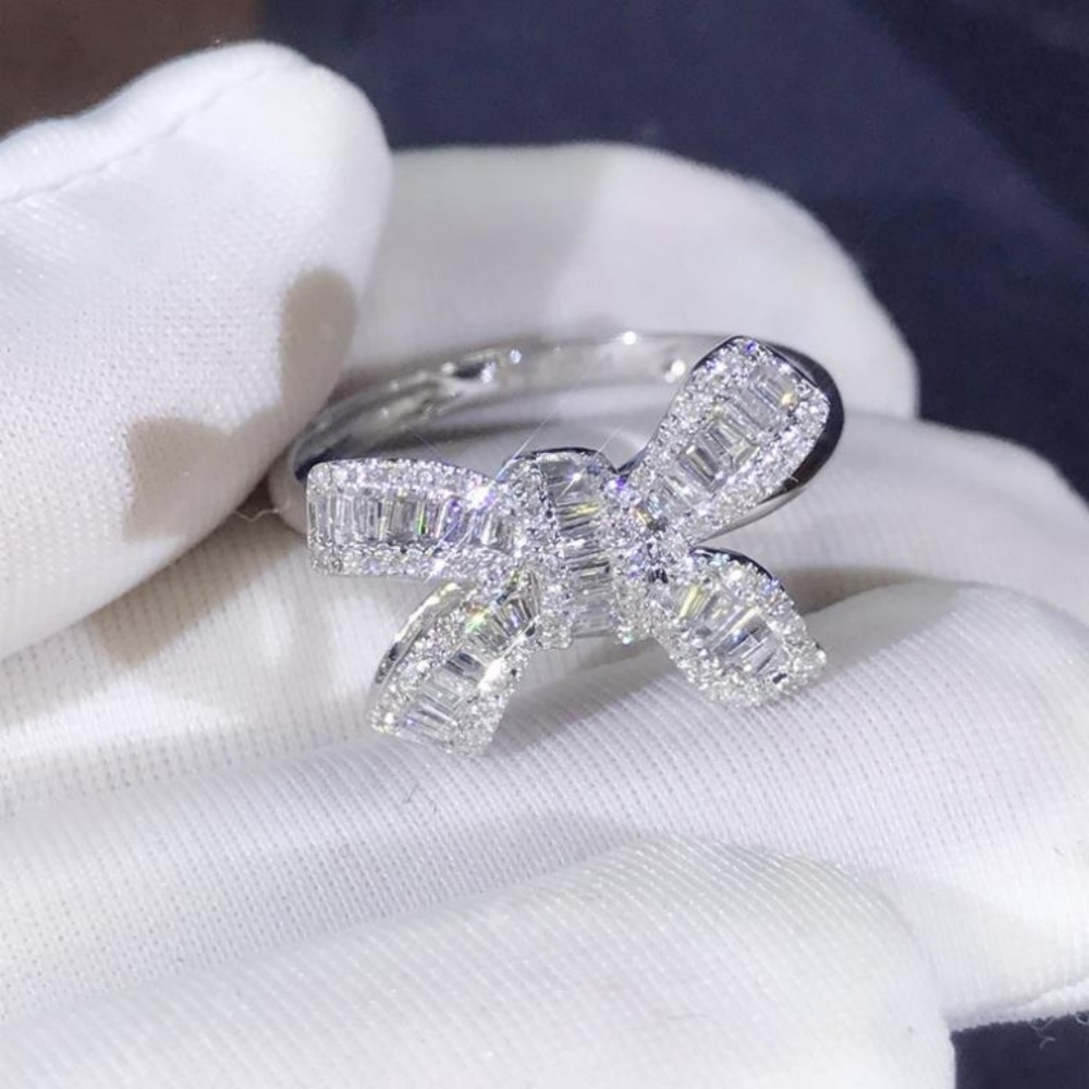 *NEW 925 Sterling Silver Diamond Baguette Bow Ring - Picture 8 of 8